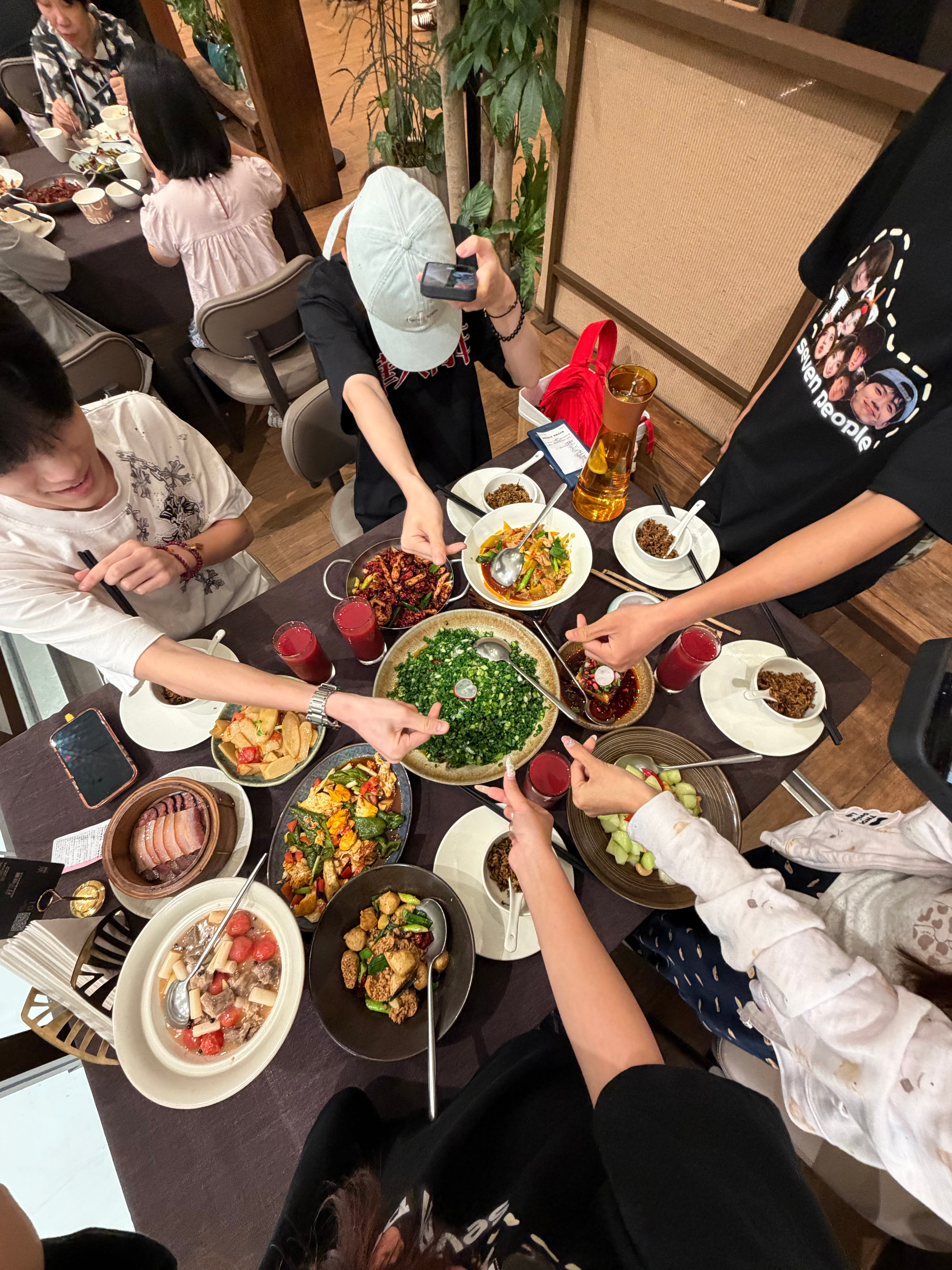 不齐舞团终于是团聚了米琪吵吵屋