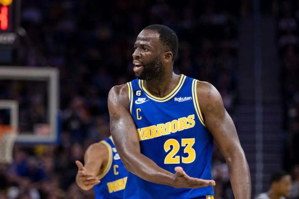 追梦适合湖人吗？
近日，前NBA球员帕金斯在节目中表示：如果我是追梦，我会努力加