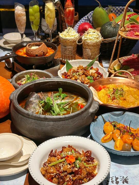 兰州竟然新开了一家云贵川bistro，必须冲！