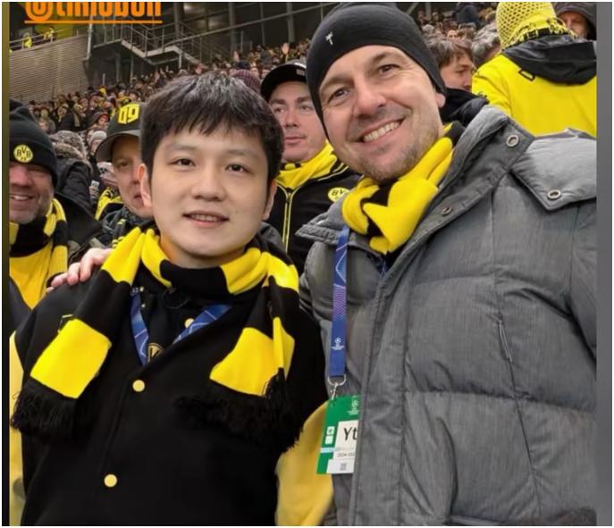 樊振东和波尔算是真正的忘年交了。
1997年樊振东出生，波尔进入德国国家队。
2