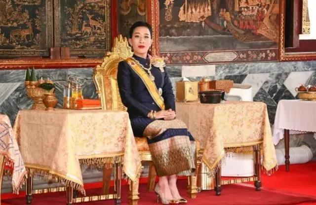 #妙笔生花创作挑战#有人欢喜有人悲，他信的女儿贝东丹今天当选为泰国总理了。而泰国