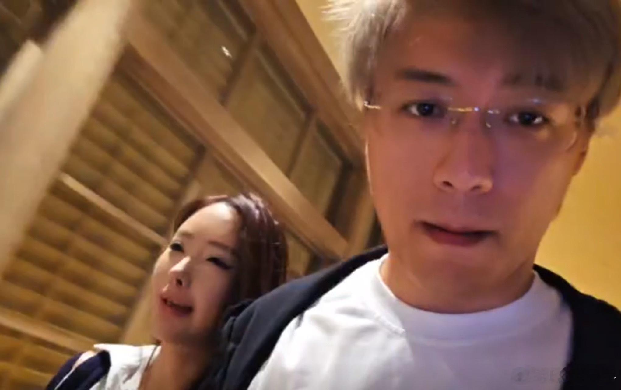 眼子现在牵手都是看价格的，牵了蔓越莓66w榜一没牵过的手之后，又牵了丁姐140w