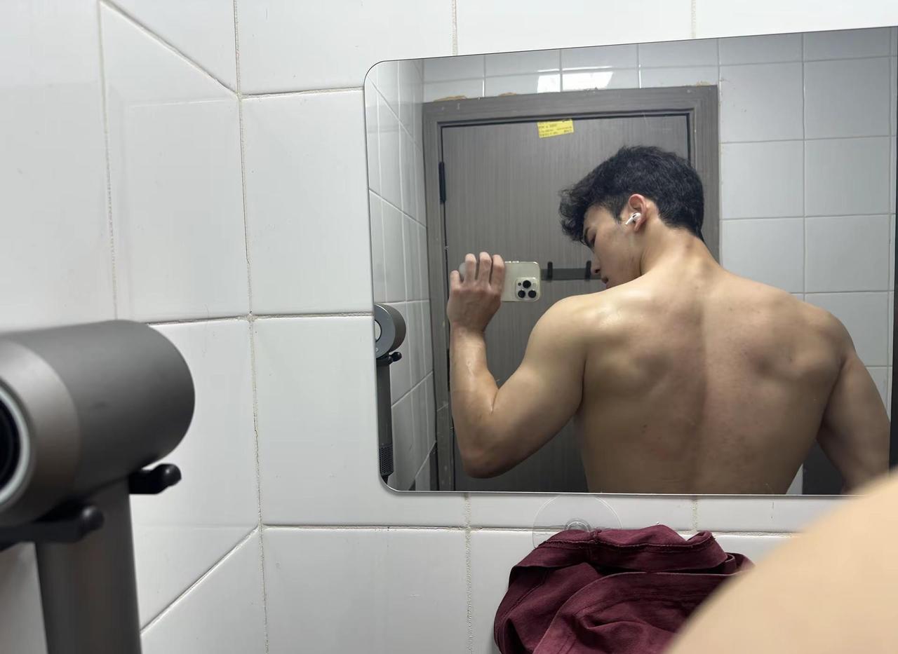 我真求你别吃了好么😊 脂包肌 直男