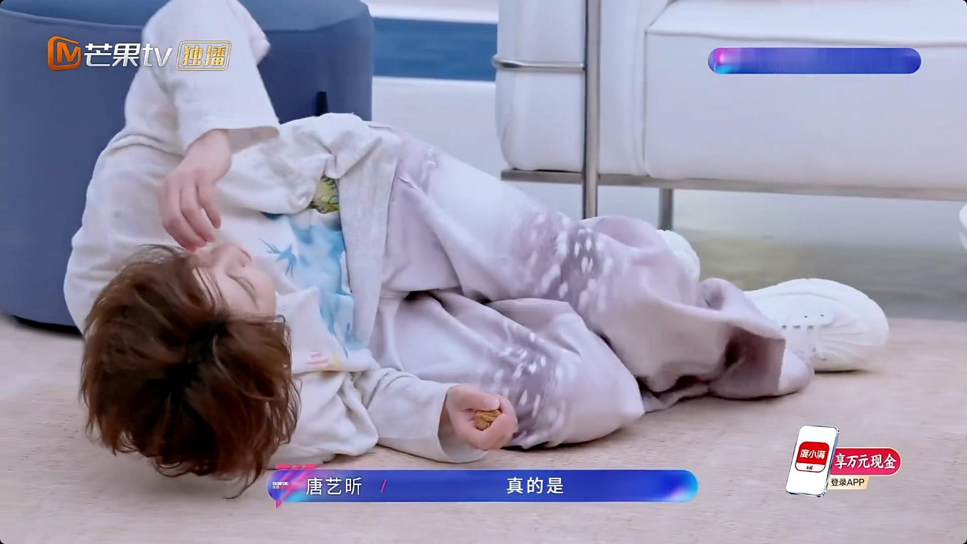 每周蕞期待姊妹团聚的节目，跟村口聚会一样的好玩又能吃瓜！王濛我怎么又跟这两个大聪