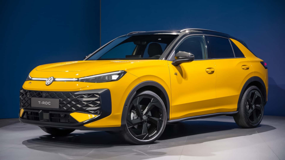 车市热门[超话] 作为一款本质上的高尔夫跨界版，T-Roc（对应国内“探歌”）在