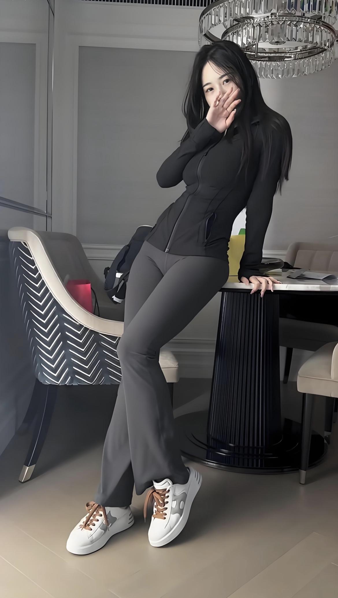 男人是不是都喜欢微胖肉肉的女人