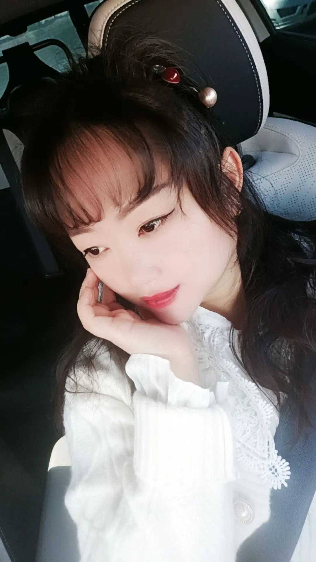 若有一天你的情绪不能语言表达 任何关系走到最后不过相识一场 懂你的人才...