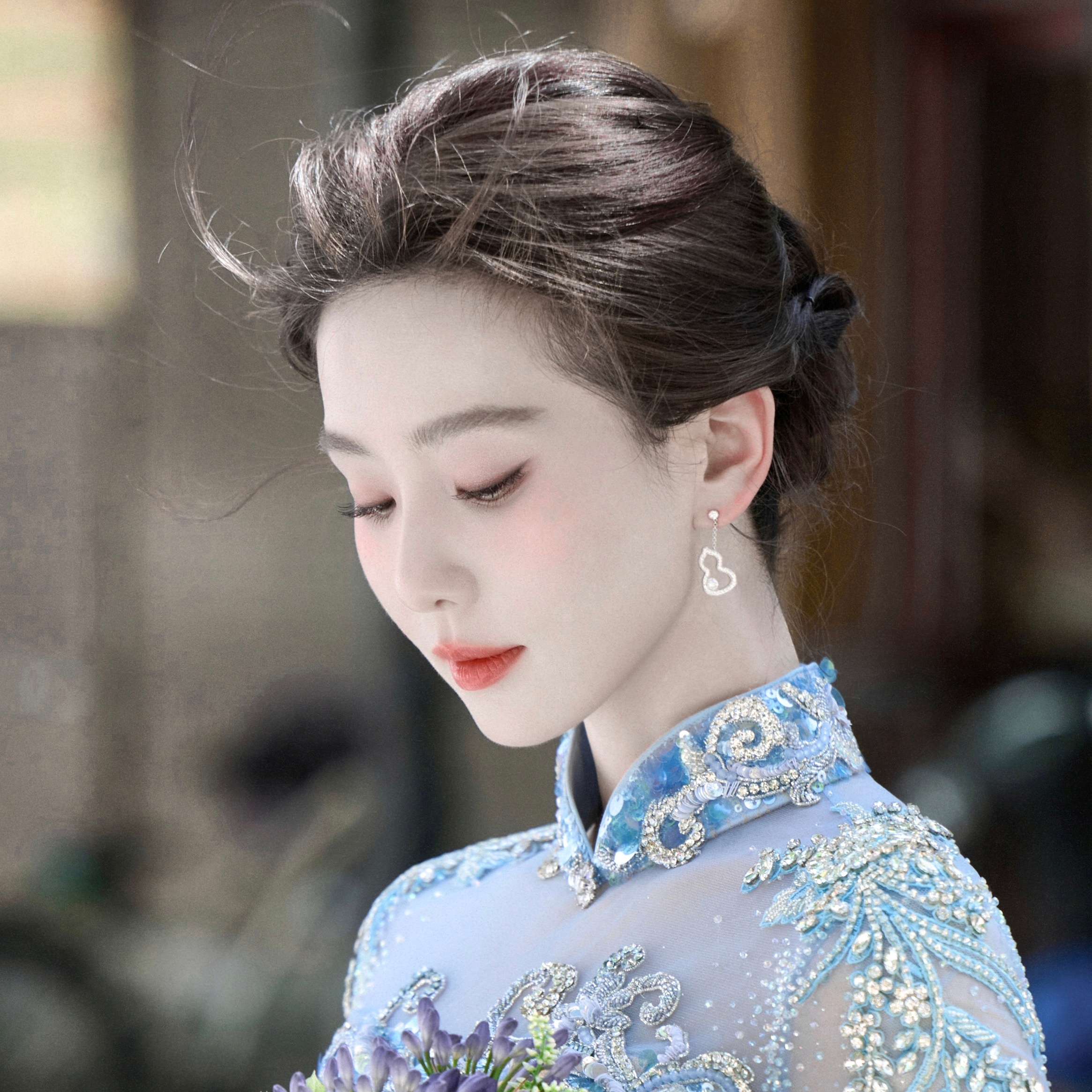 刘诗诗  |  头像 蓝色依旧是刘诗诗统治区刘诗诗沈乐水