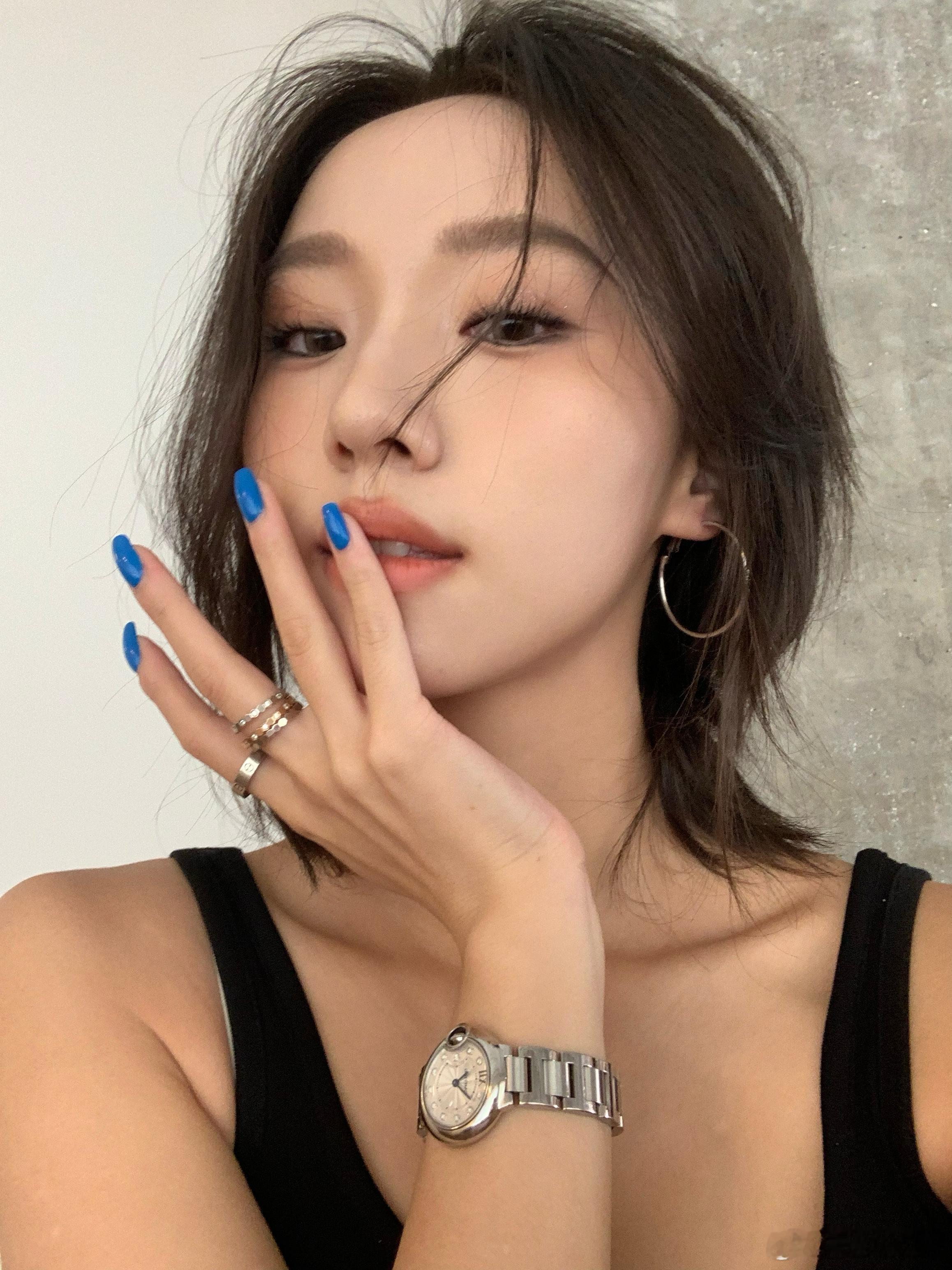 怼脸来几张🔷🥤 ​​​