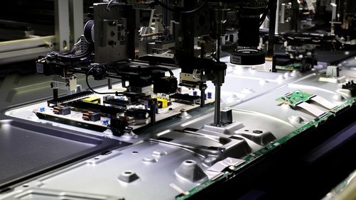 全球唯一！海信电视工厂获评全球电视行业首个“灯塔工厂”