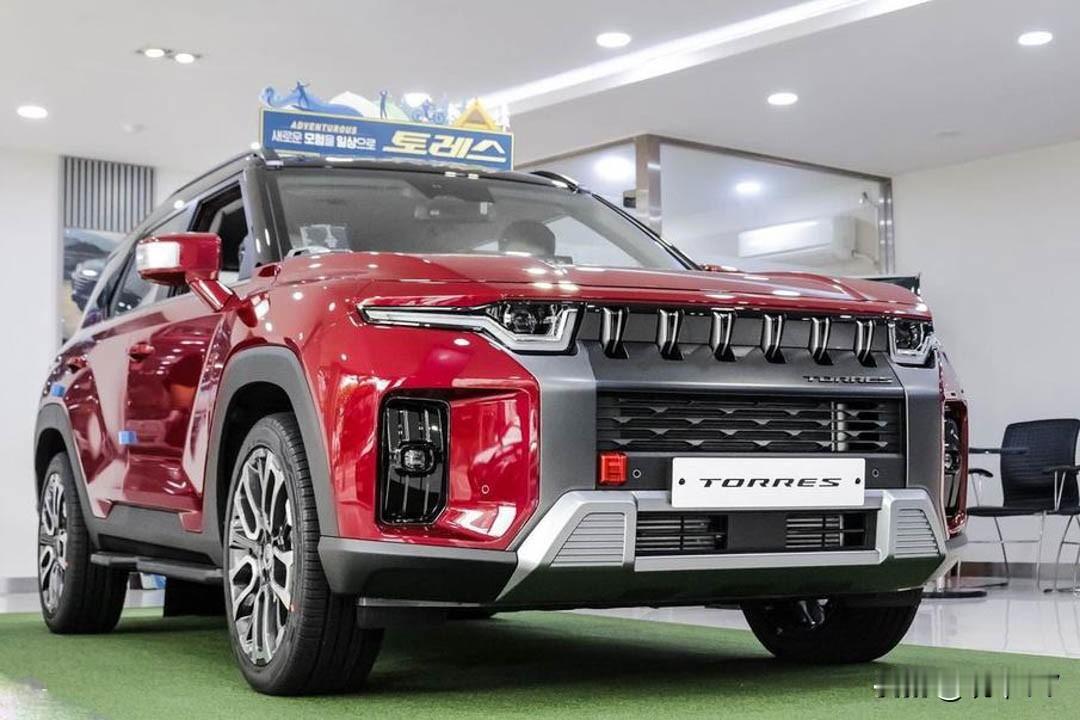 【廉价的韩系越野车！撞脸JEEP与路虎 可惜搭载1.5T~】双龙汽车作为韩系主要