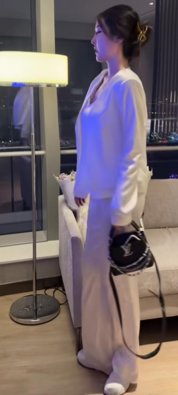 晒图笔记大赛生活总有风雨起落，但温暖从未缺席。一束晚风，一句问候，一份偏爱，一点