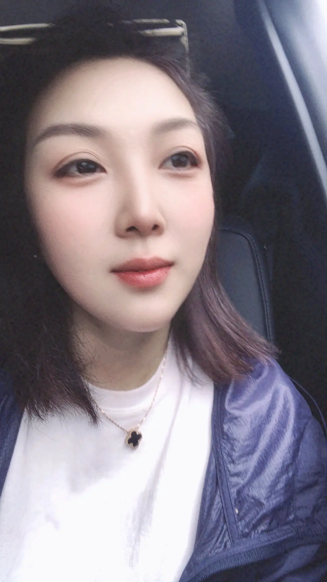 生活就是这样：“有点苦、有点累、有点忙，也有点点甜。”