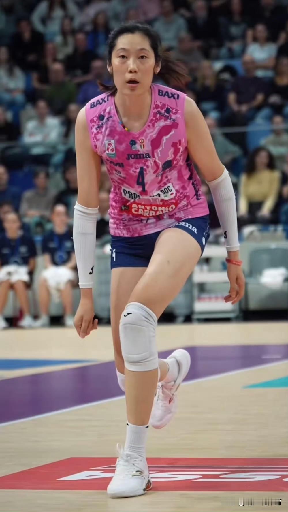 天津女排不妨向朱婷伸出橄榄枝。或被意甲劲旅科内女排不再考虑续约的朱婷在下赛季该何