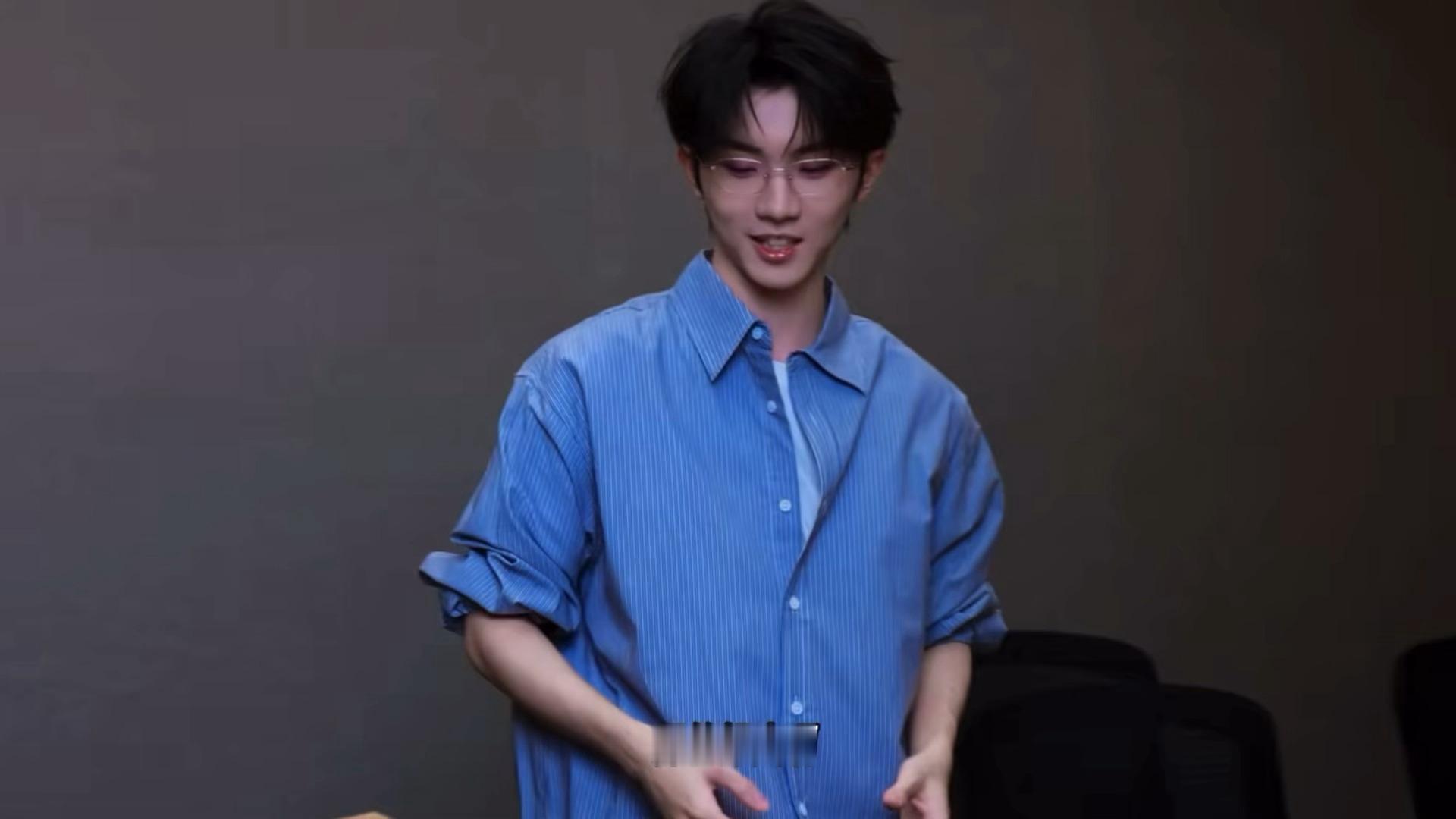 “开箱好爽啊”我也跟着爽了😏👍🏻✨ 
