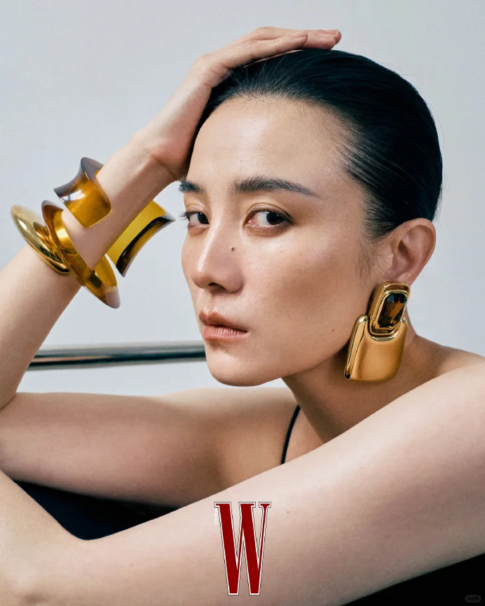 宋佳｜in  Saint Laurent
