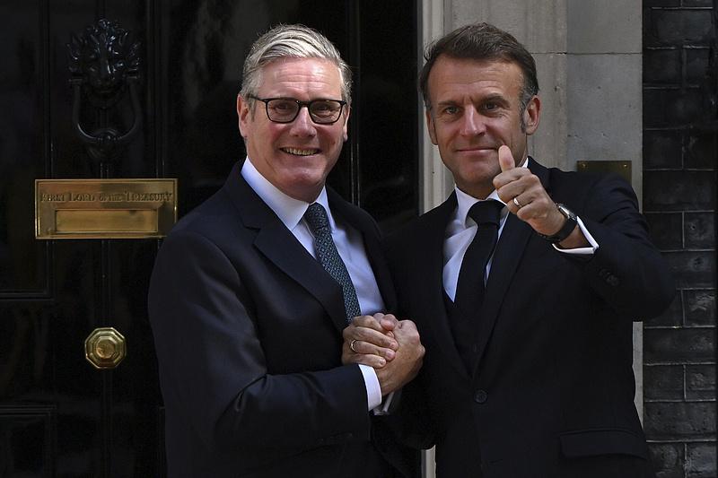 英法两国已经完成向乌克兰派兵准备。

据俄罗斯连塔网2月27日援引英国《每日电讯