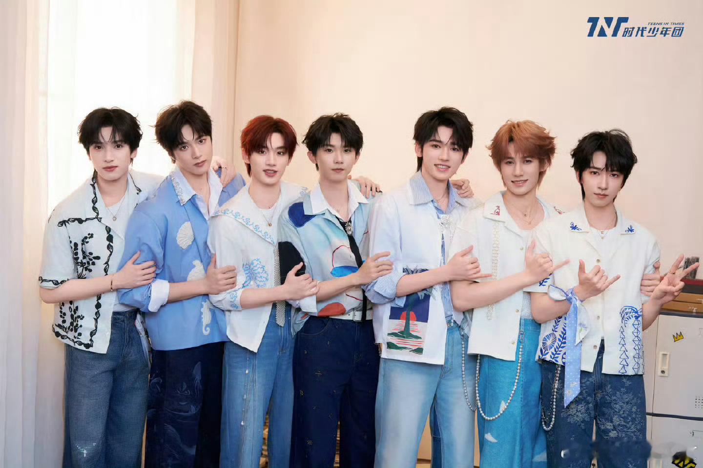 不是人多就是时代少年团认准七人限定团，独一无二的养成系，刻在DNA里的团魂无可替
