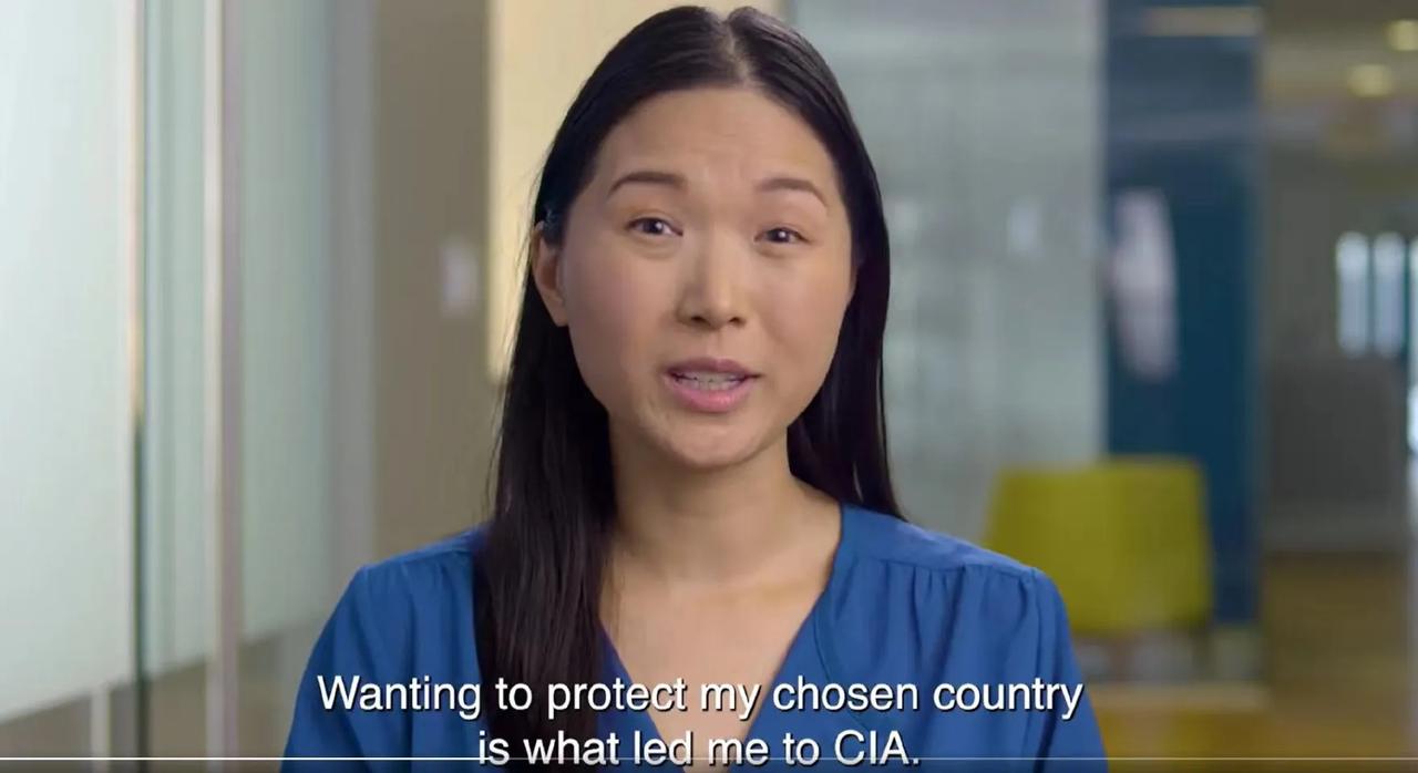 某个加入CIA的华人女性，人家的理由很充分：“想保护她选择的国家，是她加入中情局
