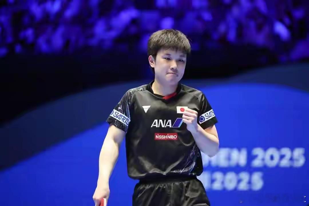 在2026年乒乓球亚洲杯小组赛第二轮中，张本智和以1-3爆冷不敌中国香港老将黄镇