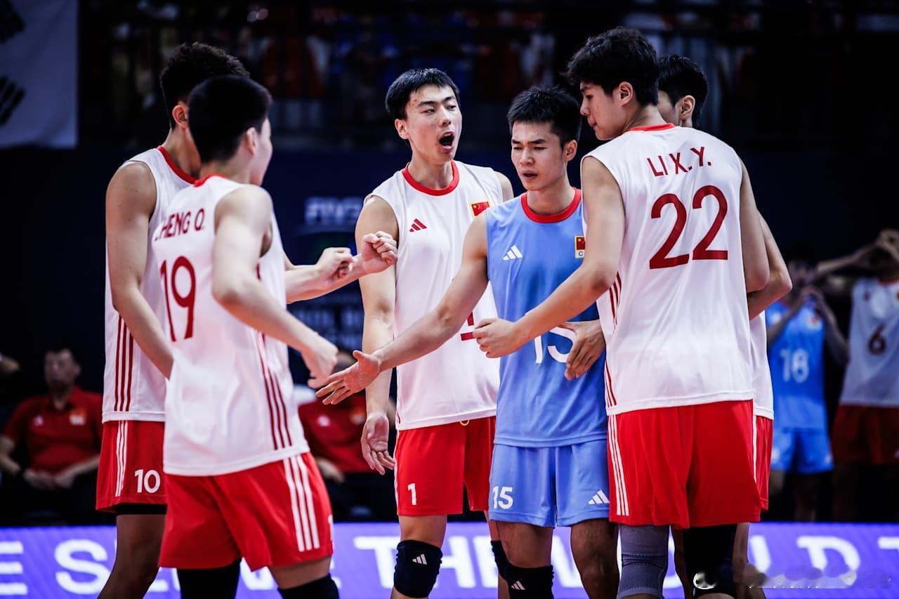 🔴 中国大小男排全出战，均与晋级无缘：👉 U19男排世锦赛16进8，中国队的