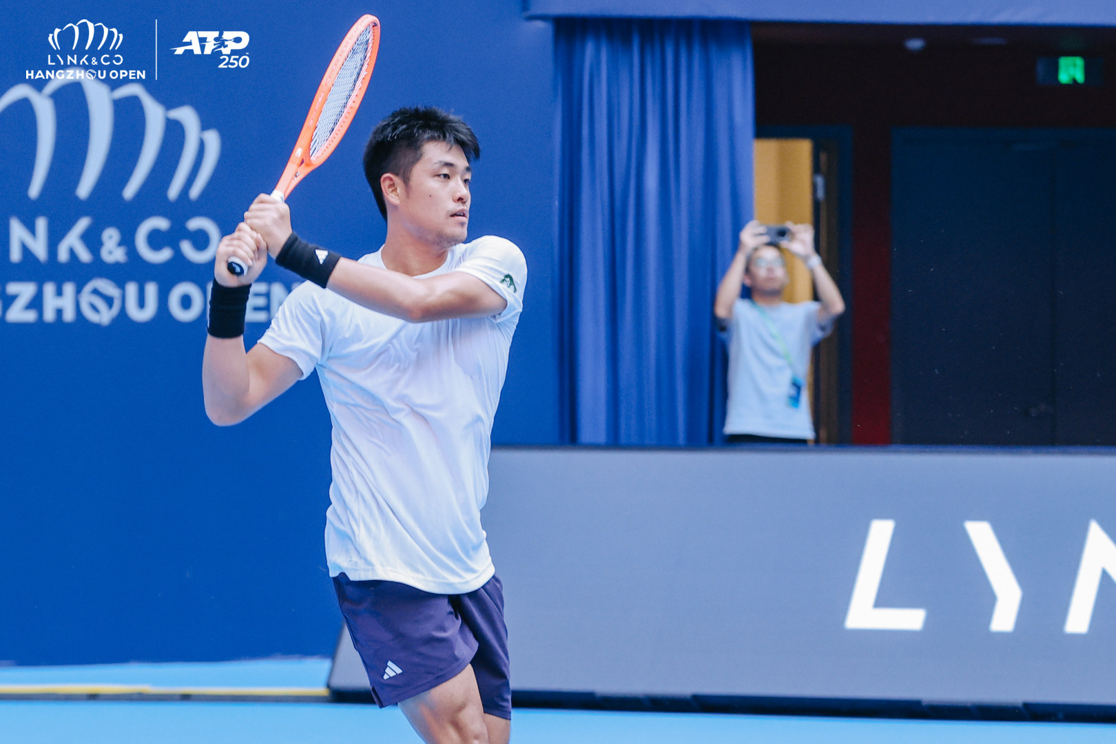 吴易昺期待张之臻小布较量杭州赛首轮中国德比 ATP250杭州站男单正赛签表昨日诞