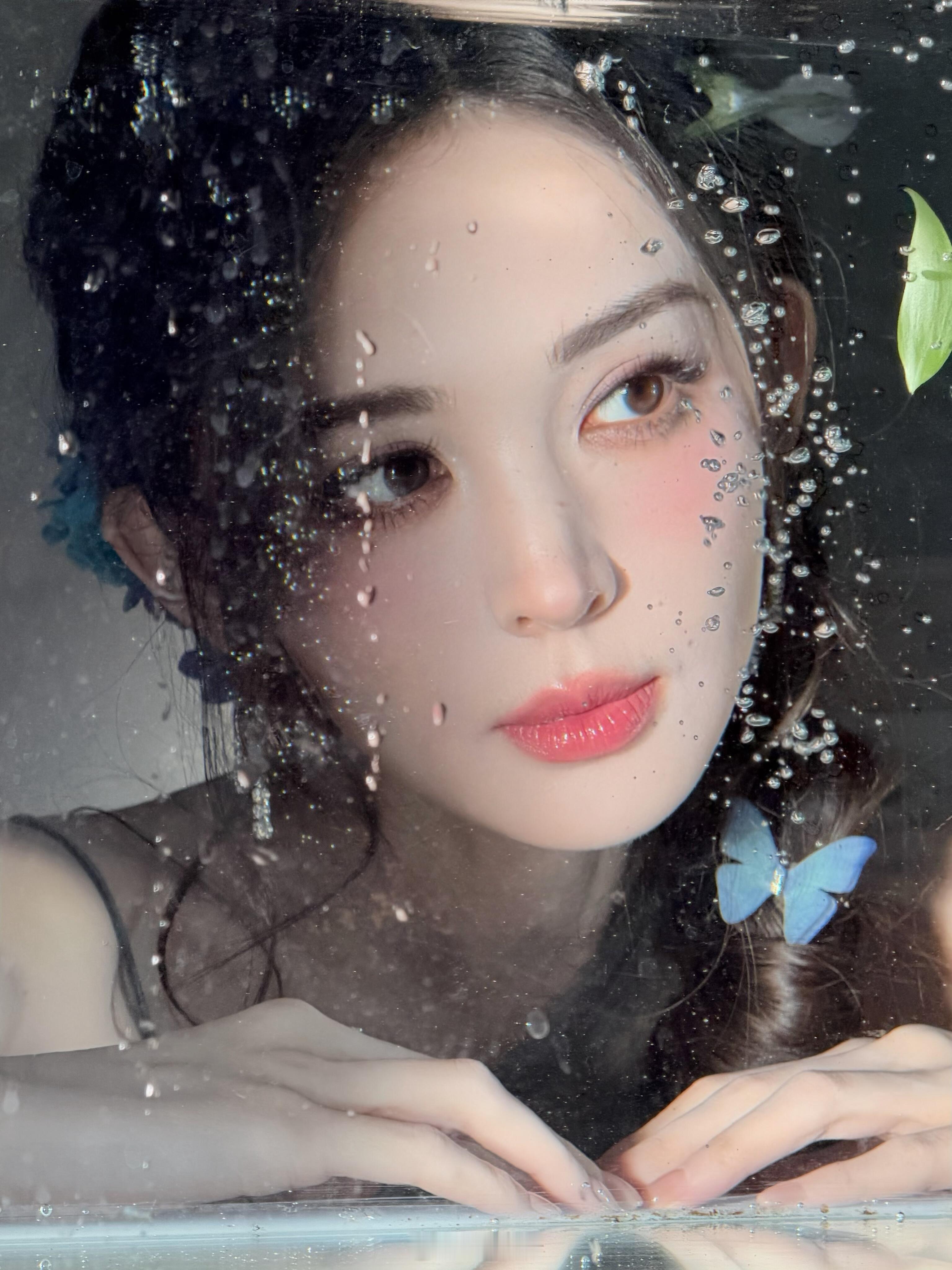 好久没看到娜扎这么自然这么温柔的妆容了 