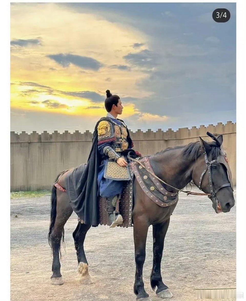 王星越这腿和檀健次有一拼 ​​​