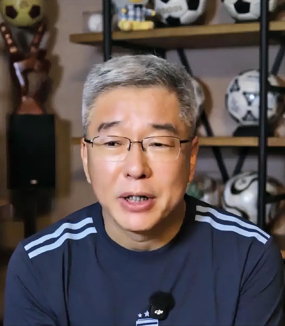 世界杯渐入佳境，中国足坛师承贝利的乌鸦嘴们纷纷倾巢出动了！

刘建宏斩钉截铁地预