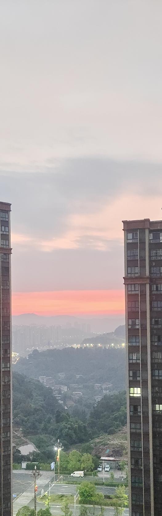 用一张图证明天空很美