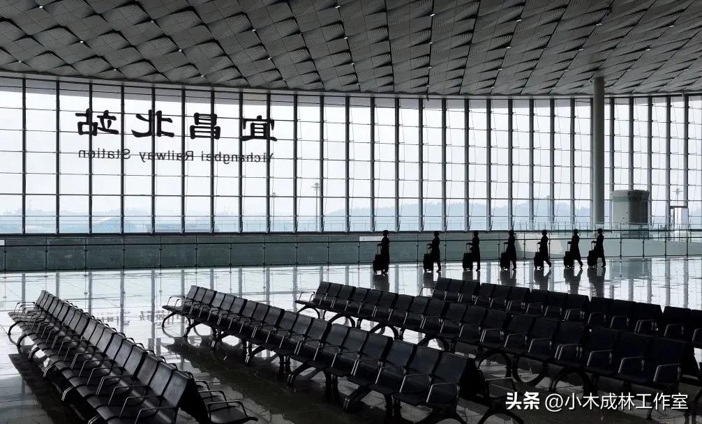 宜昌北站已开通车了，北站通
车了，宜昌东站何去何从？

宜昌北站（高铁枢纽）承接