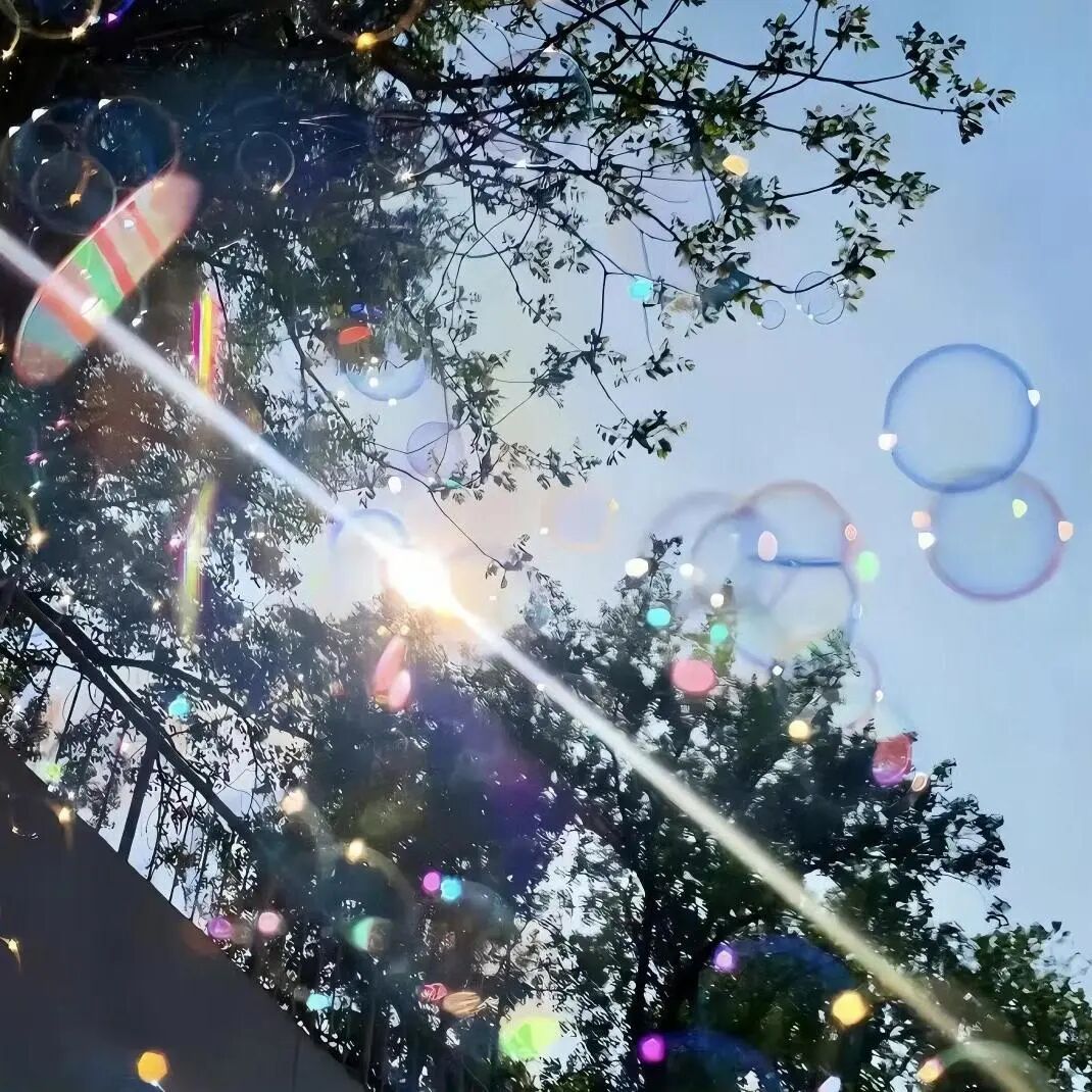 把小事做好，把日子过稳。 