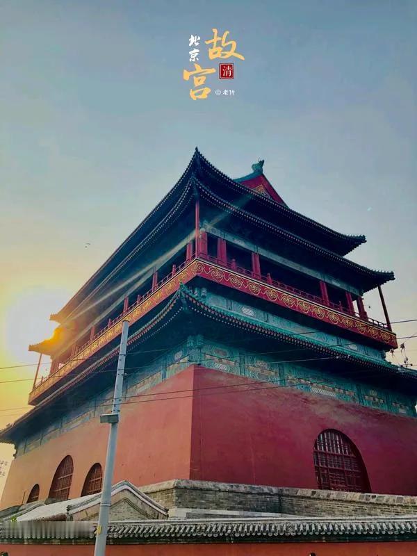 五一小长假干什么？五天安排如下：
5月1日，宅在家里，手机网上游北京

5月2日