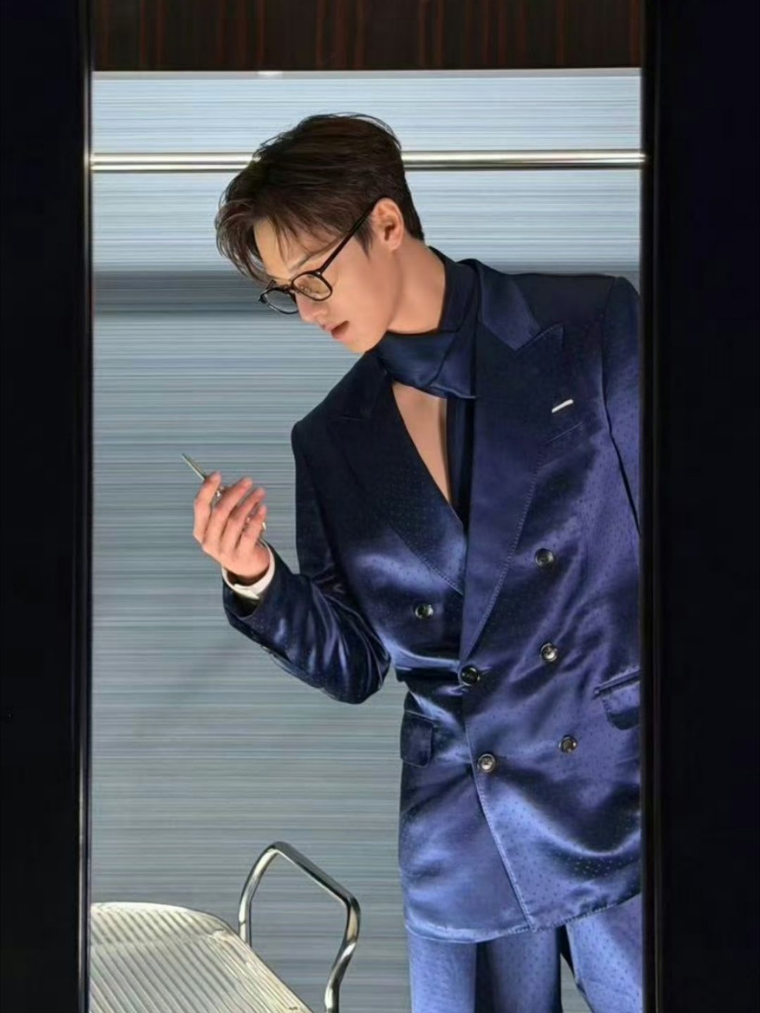 李昀锐古力娜扎活动同框超级伟大的两张脸，男帅女美！娜扎真的是颜霸，太美了，太夯了