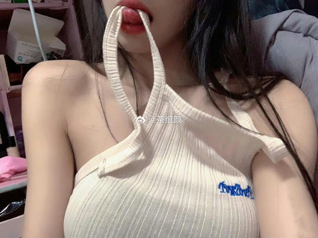 -  睡不着的出来玩（评论🉑️～ ​​​
