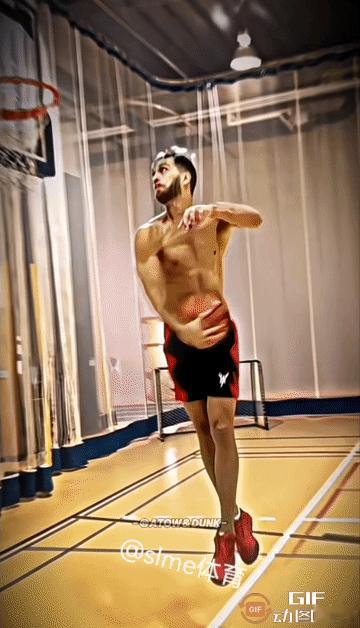 如果在NBA那一定是扣篮大赛冠军～DNA扣篮了解一下