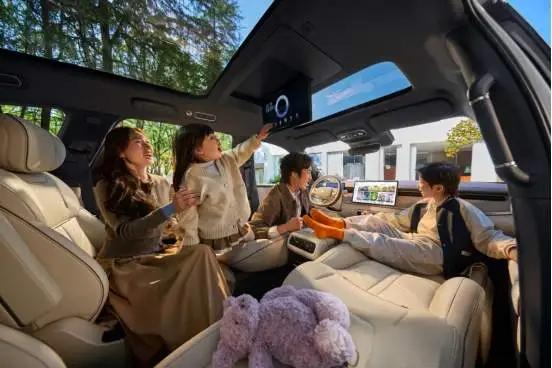 华为+奇瑞：智界火了
华为+长安：阿维塔火了
华为+北汽：享界火了
华为+江淮：