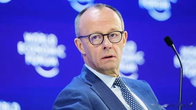 德国总理梅尔茨表示，我们在投资数字基础设施。5年内我们将使德国现有的计算机处理能