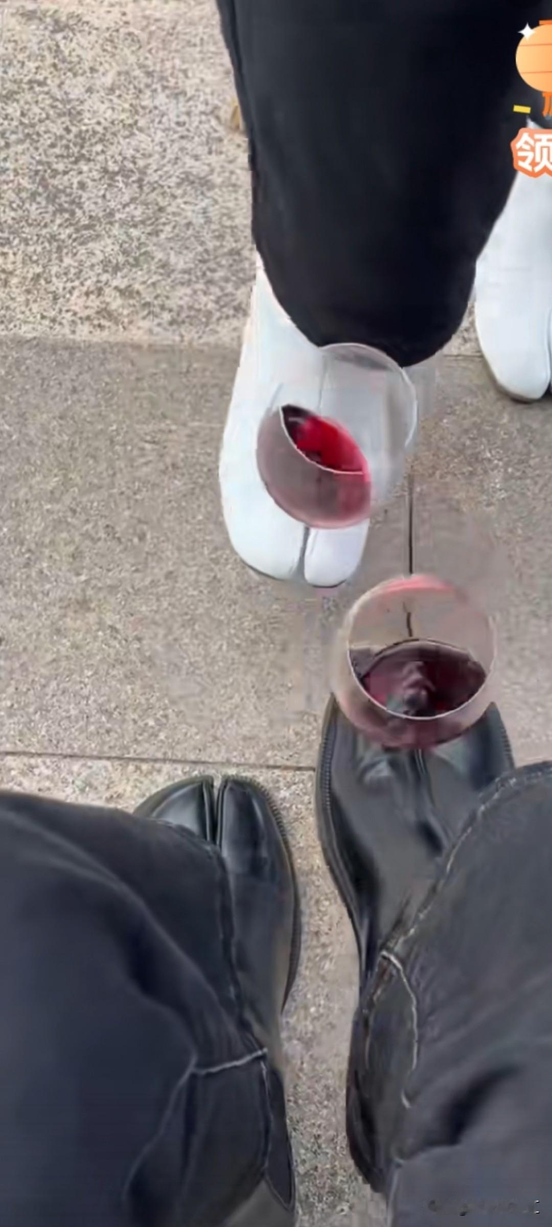 2025年，需要感激的人很多。每一次的遇见都是人生不经意中的美好安排。不愿说再见