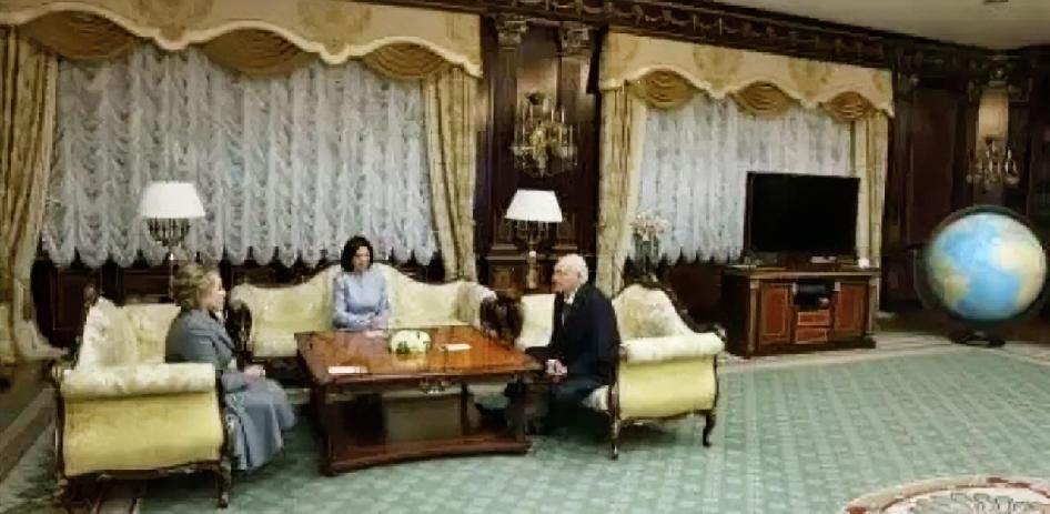 卢卡申科坚信，白俄罗斯、俄罗斯与乌克兰三国人民终将走到一起

6月25日电。白俄