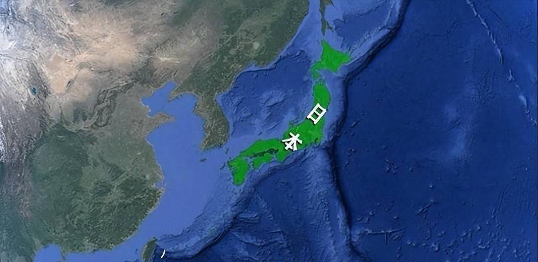 东京湾美军基地密密麻麻，中国人却很少听说自己其实有权在日本驻军。这事不是瞎传，白