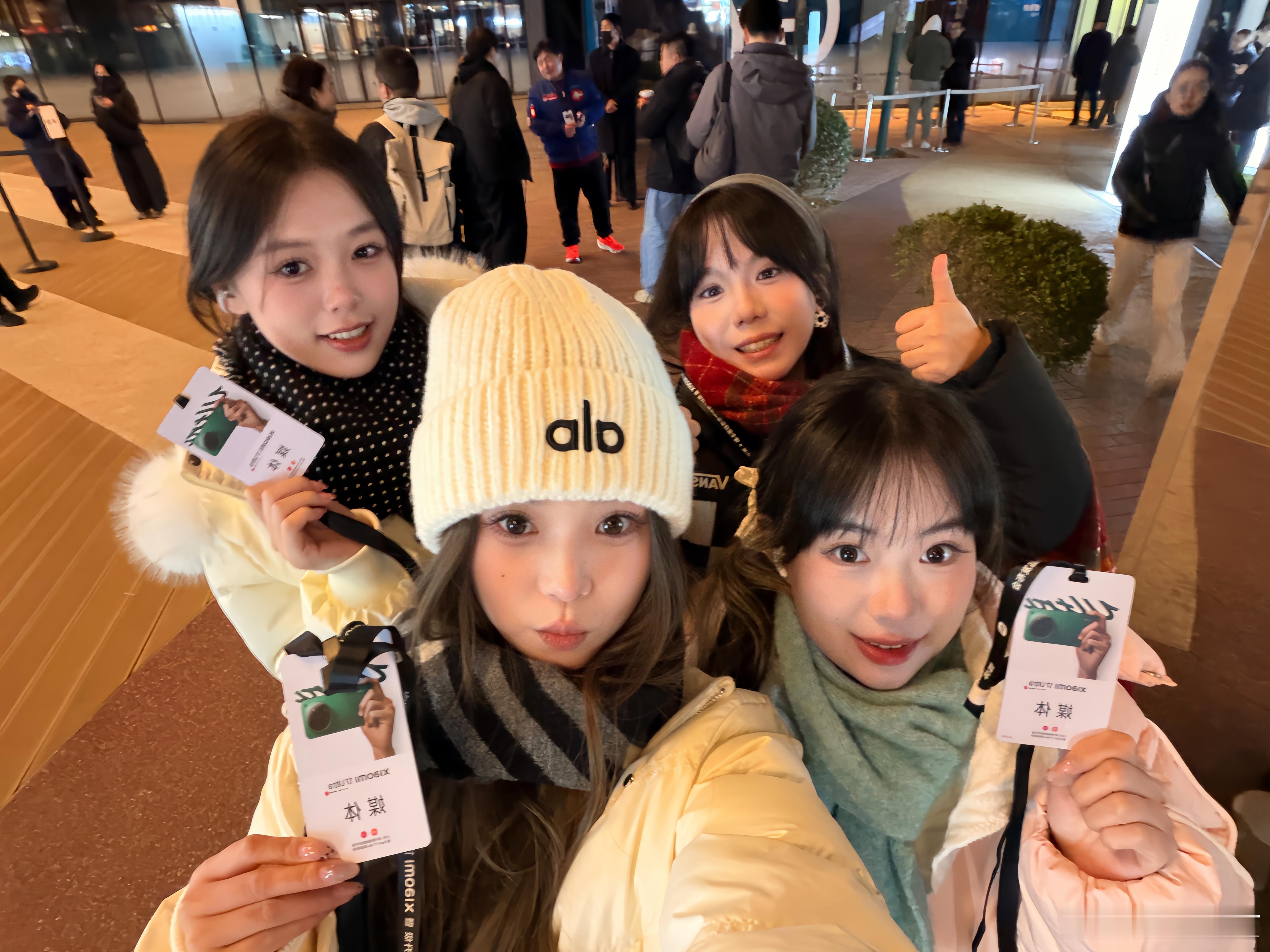 小米17Ultra发布会来啦！“blackpink女团”来的，全是美女～小米发布