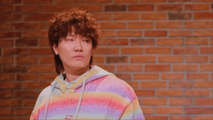 脱口秀届也没放过李荣浩不好笑就露宿街头 笑到停不下来！选手自嘲长相神似李荣浩，还