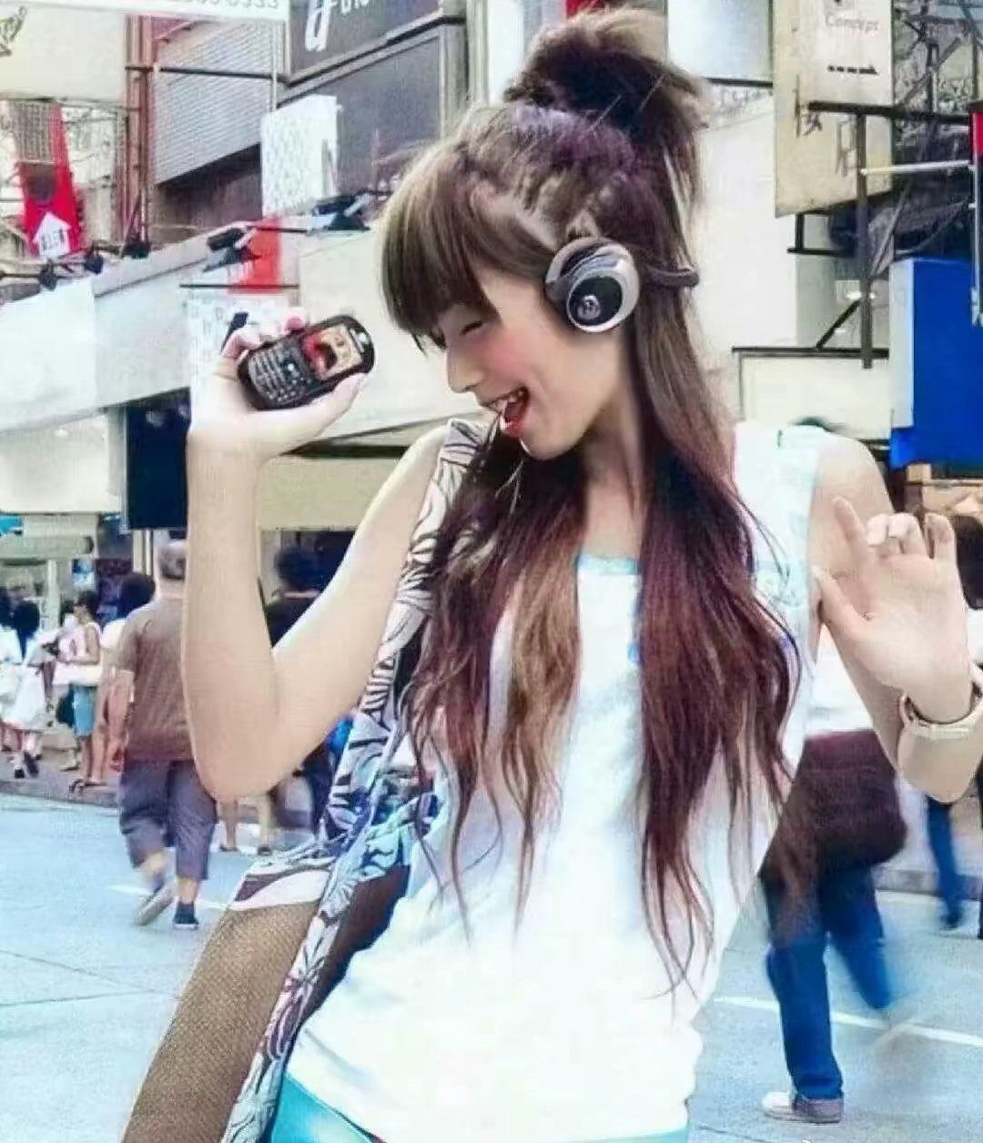 angelababy超话虞书欣ins点赞Angelababy 

这个世界一直在