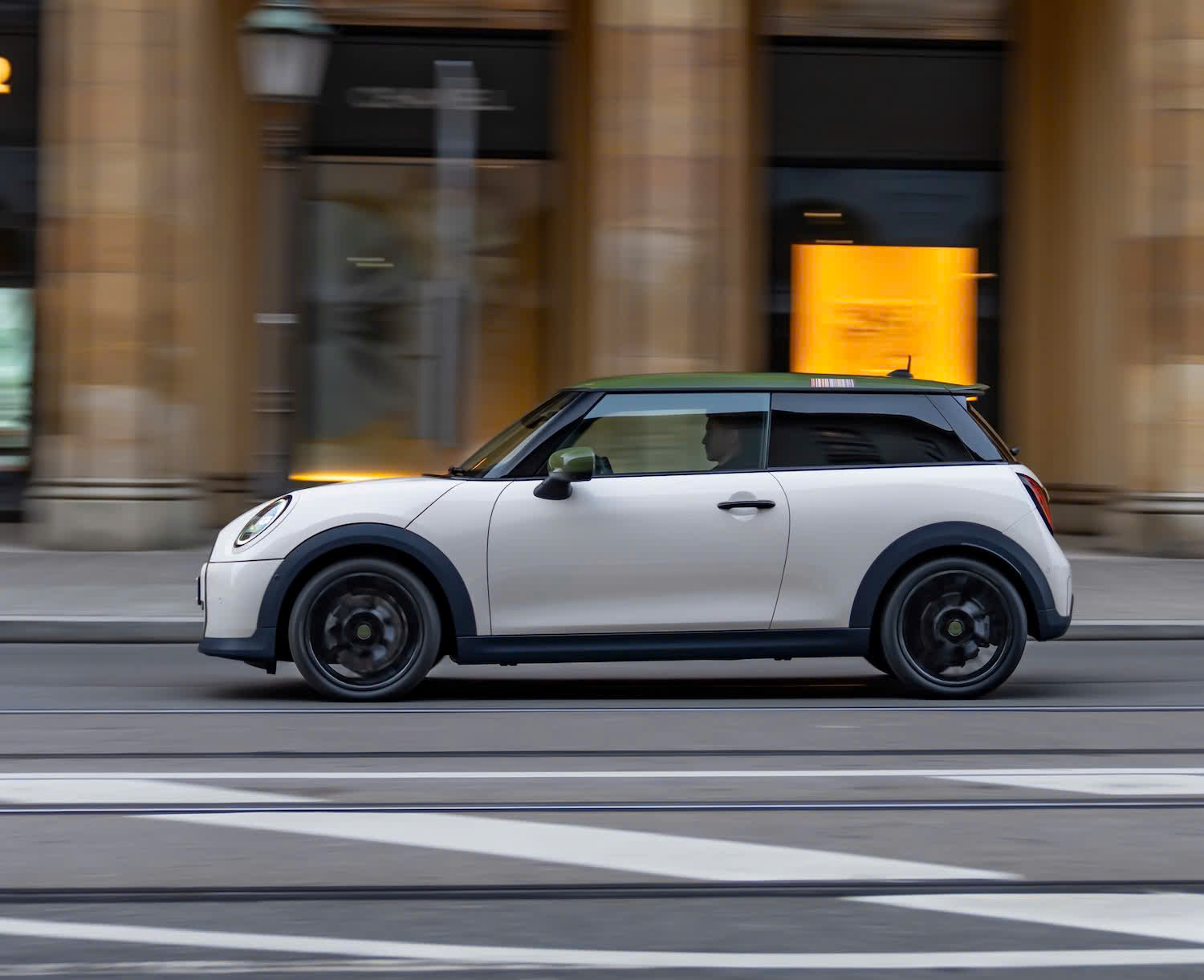 mini迷你所爱 ［US］  MINI × Paul Smith 联名限量版已登