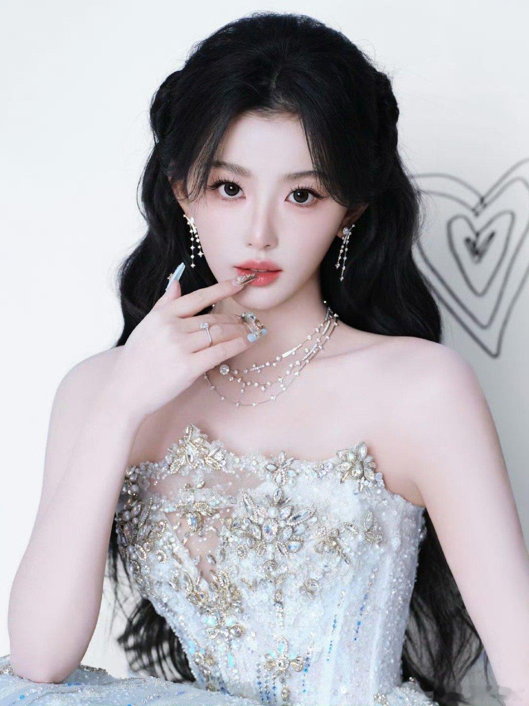 孔雪儿邪恶水蜜桃洗白了 总结：孔雪儿让“邪恶水蜜桃”成了一个关于成长与突破的佳话