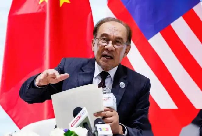 马来西亚在三天之内收获了440亿的投资意向，其中安瓦尔个人收获了286亿林吉特，