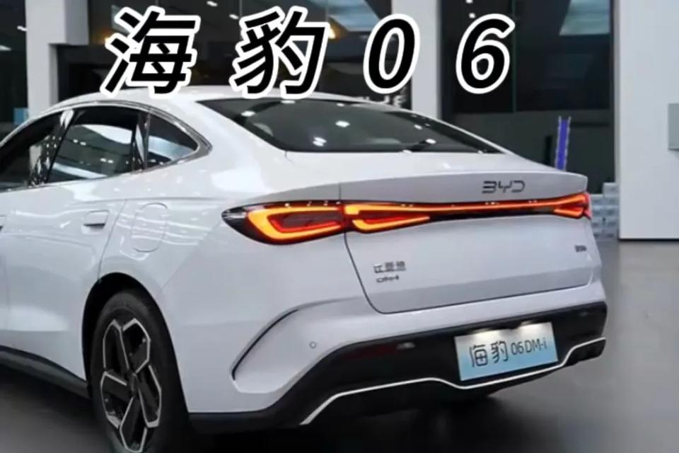 老公这次出差，原本计划是两周，没想到才一周就迫不及待往回赶了。一到家，连口气都没