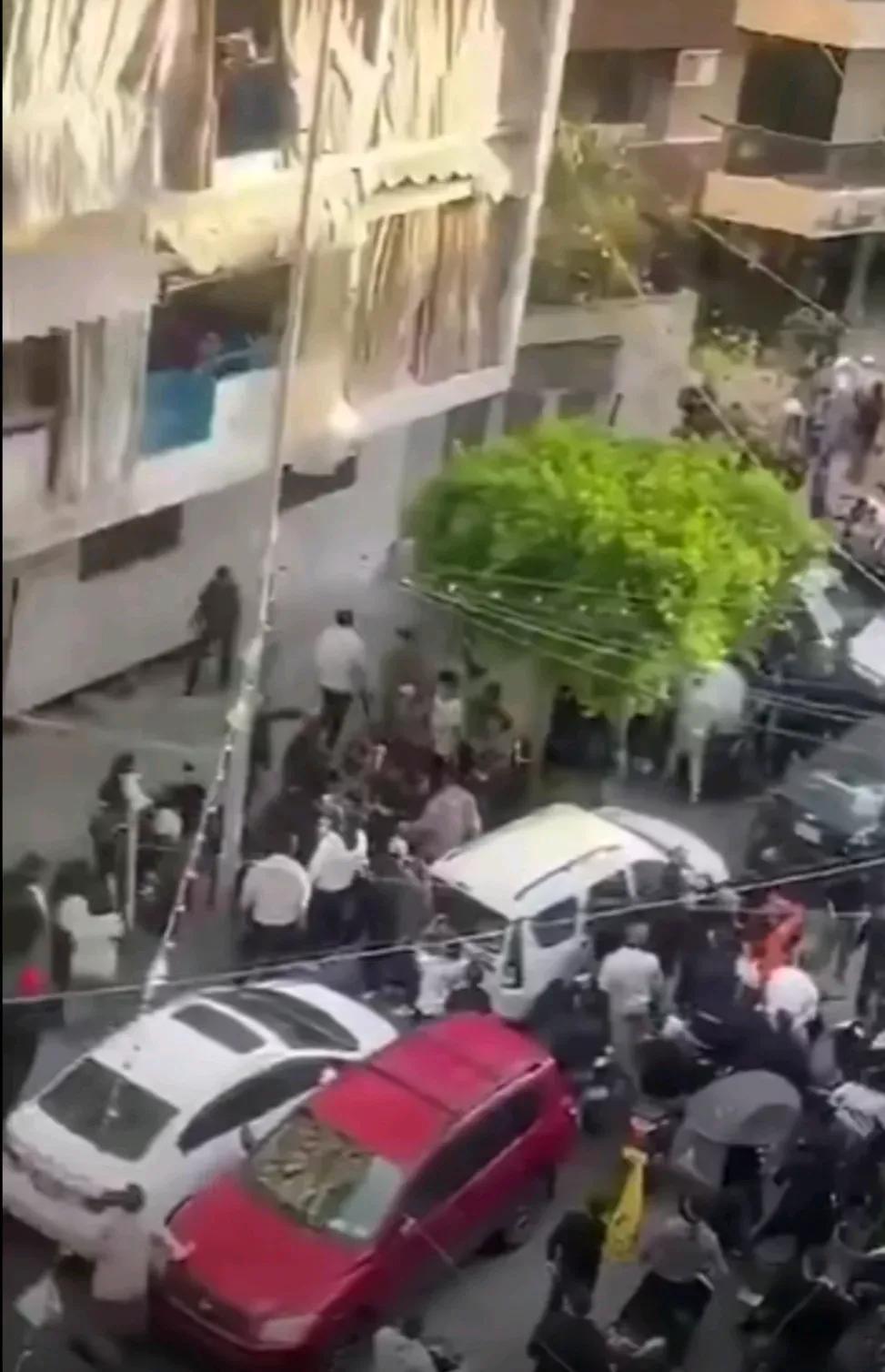 黎巴嫩或可发生另一场内战

半岛电视台报道，一名黎巴嫩国防部官员4月10日表示，