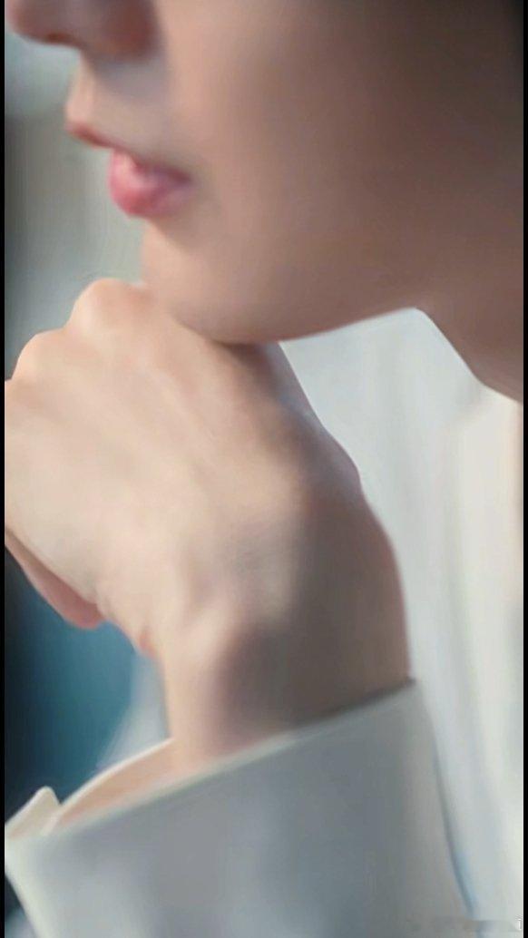 成毅绽家首位品牌全球代言人cy为成毅守护星愿成毅哥哥，希望你健康快乐，其次是其次